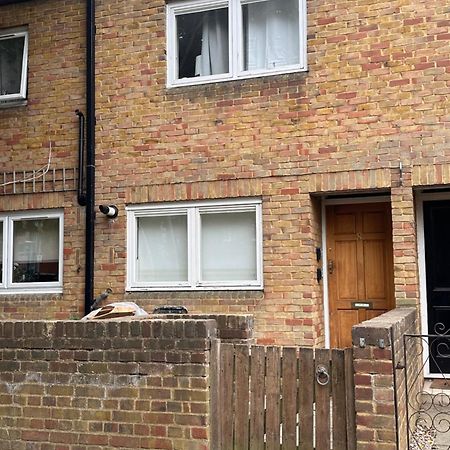 ロンドン Clapham Garden Near Battersea Parkヴィラ エクステリア 写真